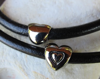 Two partner bracelets with hearts leather 6 mm