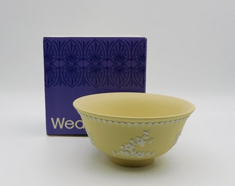 Vintage Wedgwood Primrose Yellow Jasperware Bowl: Prunus Blossom Decor (15cm, 1979, with Box)