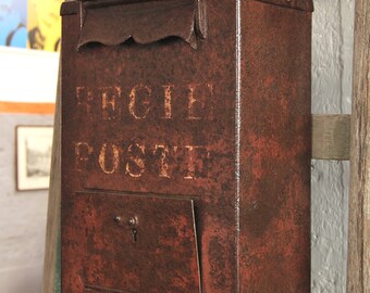 Vintage Mailbox