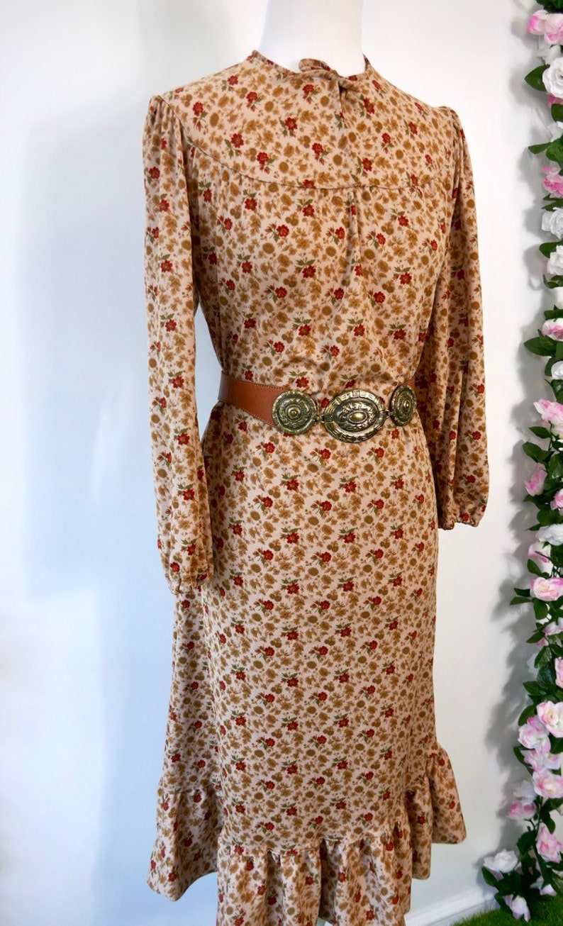 Medium Large Vintage 70s Floral Day Dress Beige Brown Red Retro 1970s Winter Dress Boho Chic Bohemian Hippie Festival Romantic