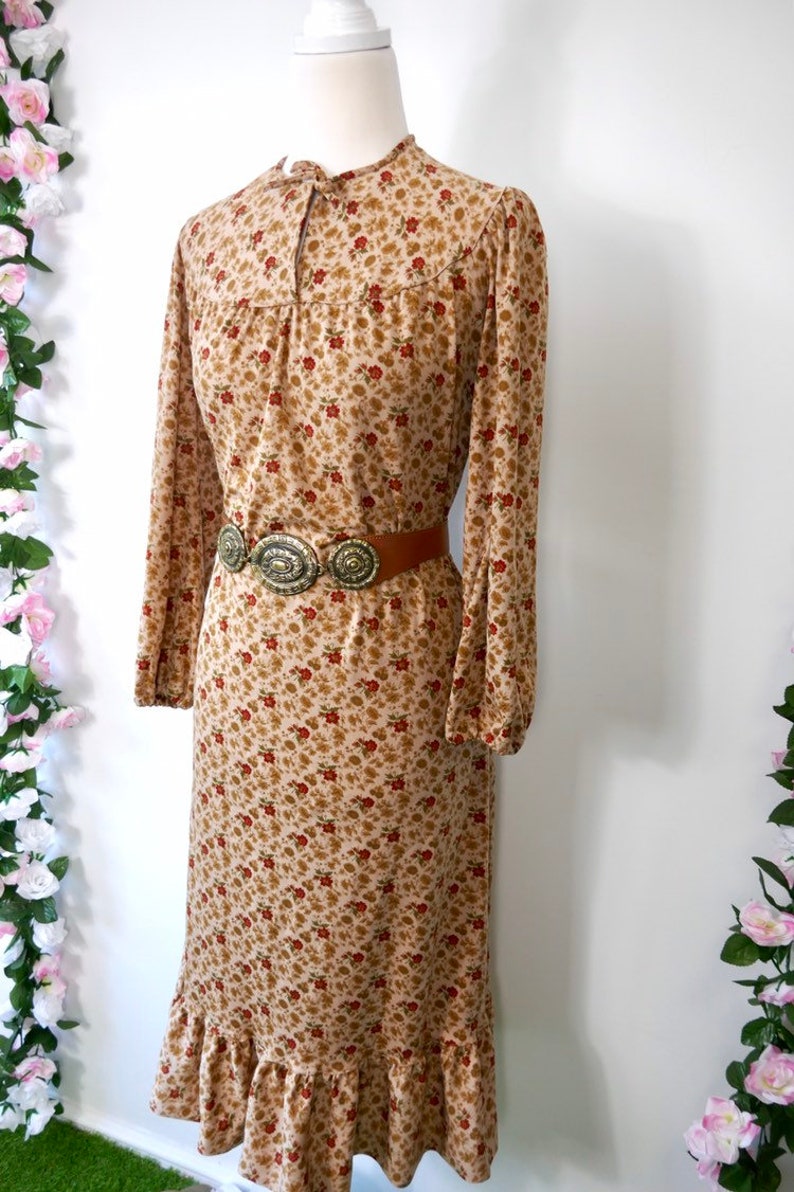 Medium Large Vintage 70s Floral Day Dress Beige Brown Red Retro 1970s Winter Dress Boho Chic Bohemian Hippie Festival Romantic