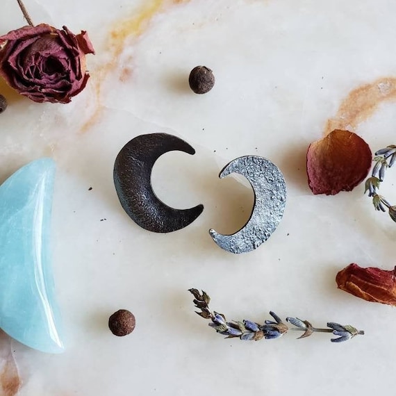 Silver Textured Crescent Moon Earrings