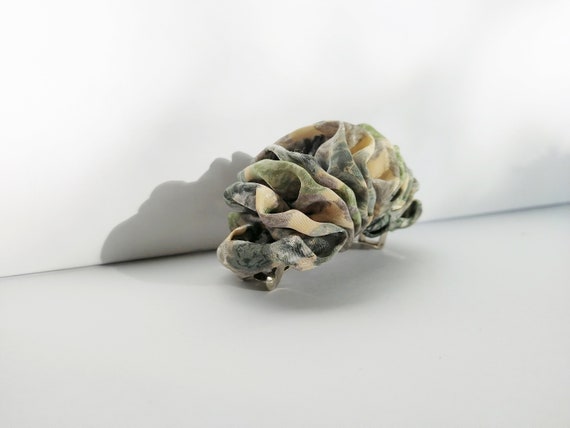 Vintage 80s Ruffle Fabric Barrette: Cream Green Blue Hair  display picture 1
