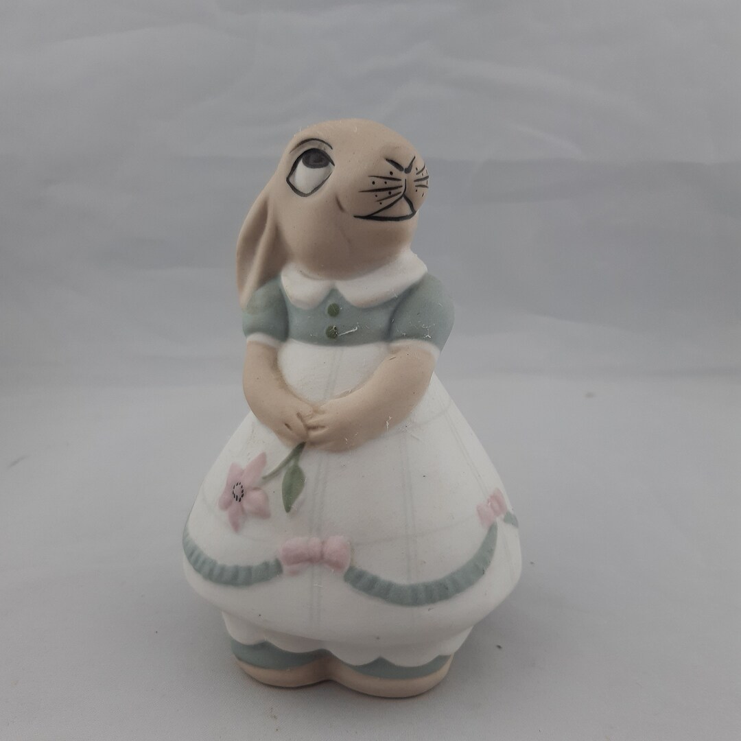 Vintage Royal Dux Rabbit Girl Bunny Figure Figurine Model Matt Finish ...