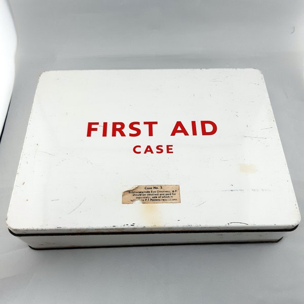 Vintage First Aid Case No 2 with Contents Eye Pad Lint Dressing Bandages Prop