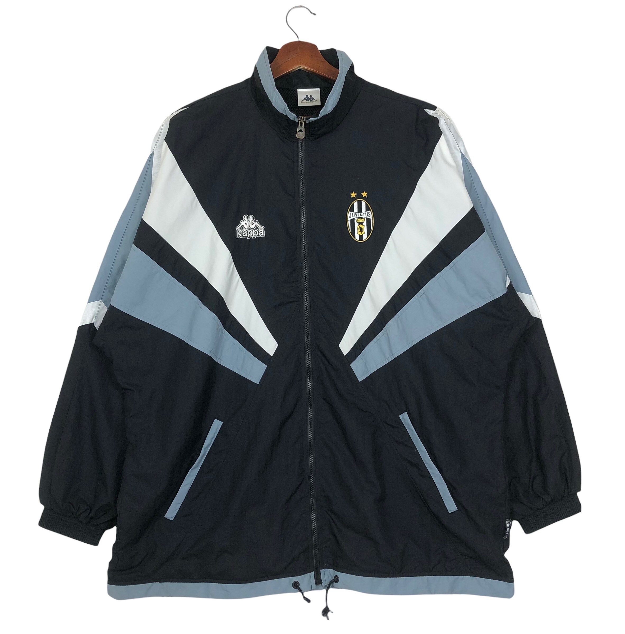 Juventus kappa jacket hotsell