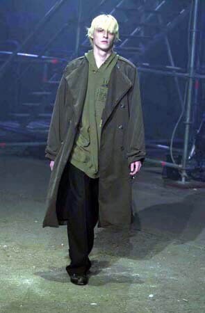 RARE!! Raf Simons Riotriotriot 2001 - 2002 AW Collection by RARE!! Raf Simons Riotriotriot 2001 - 2002 AW Collection by