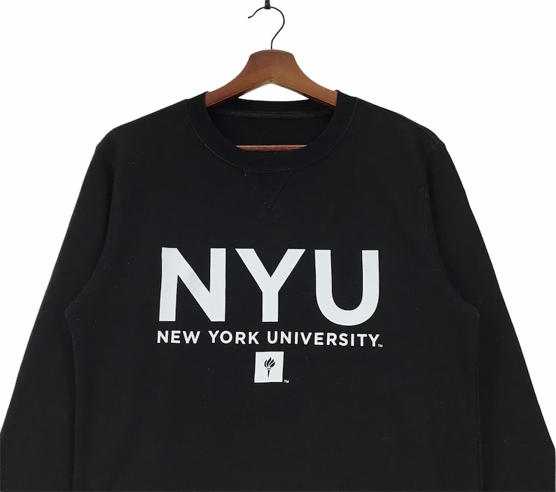 nyu grad sweatshirt