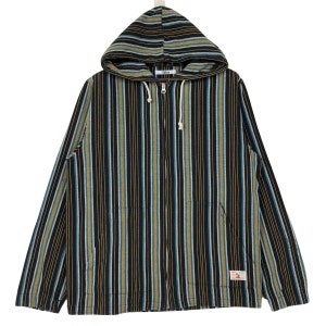 Puede incluir: Una chaqueta con capucha a rayas con cierre de cremallera. La chaqueta es negra, amarilla y azul con una pequeña etiqueta blanca en la parte inferior derecha. La etiqueta tiene el texto "D.A.M.N."