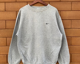 Vintage Grey Nike Swoosh Sweatshirt Small Logo Embroidery Sweatshirt Pullover Jumper Size Medium