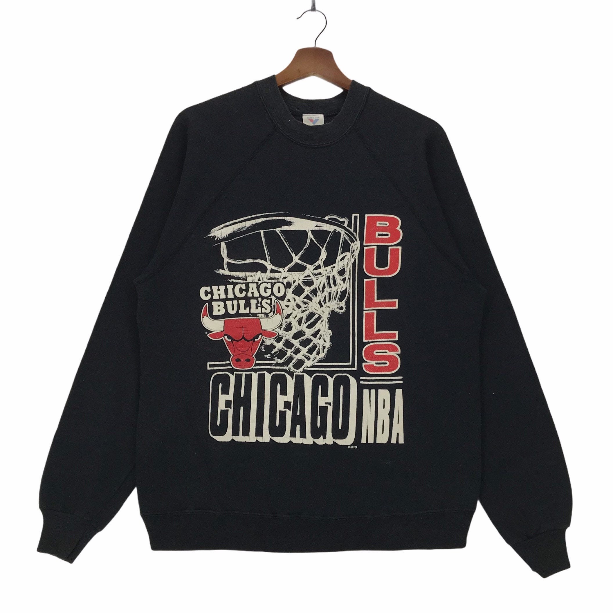vintage 90s chicago bulls sweatshirt