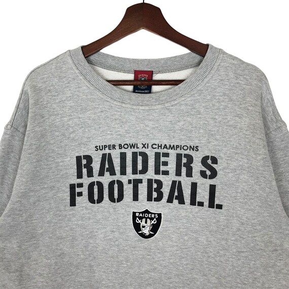 Vintage NFL Raiders Sweatshirt Crewneck Embroider… - image 2