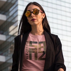 Alejandro Sanz -  Women&#39;s The Boyfriend Tee (Runs Small)