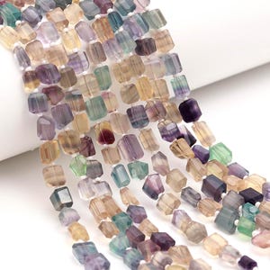 Perles de pierres précieuses multi-facettes en fluorite ~ 5 x 7-6 x 8 mm Perles en forme de pépites multi fluorine ~ 20 cm (8 po.) Fabrication de bijoux fantaisie en gros