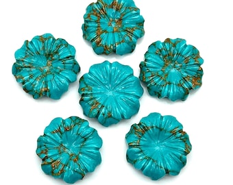 AAA銅ターコイズフラワーシェイプ彫刻、ジュエリー製作用ターコイズ