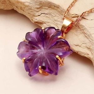 Pendentif fleur d'améthyste sculptée : collier bohème en argent sterling, pierre de naissance de février