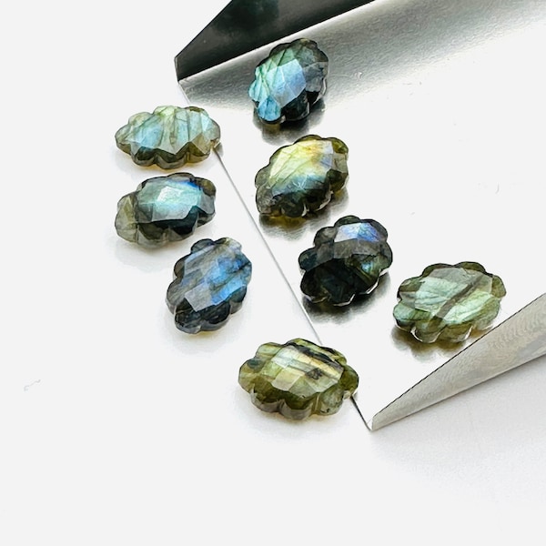 AAA quality 100% Natural labradorite cloud Shape gemstone, cloud shape hand carved Gemstone for jewelry, 12X8 mm.