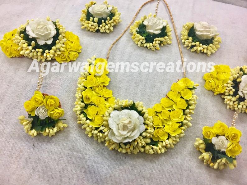 Handmade flower jewellery indian jewelry for haldi flower necklace set Indian jewelry indian jewelry mehndi flower jewelry set