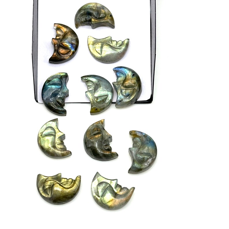 AAA Naturlig Labradorit Månansikte, Pråliga Labradorit Sniderier, 18 x 13 MM, Smyckestillverkning Snideri Ädelsten, Snidad Ansiktskristall, Ansiktsberlock bild 6