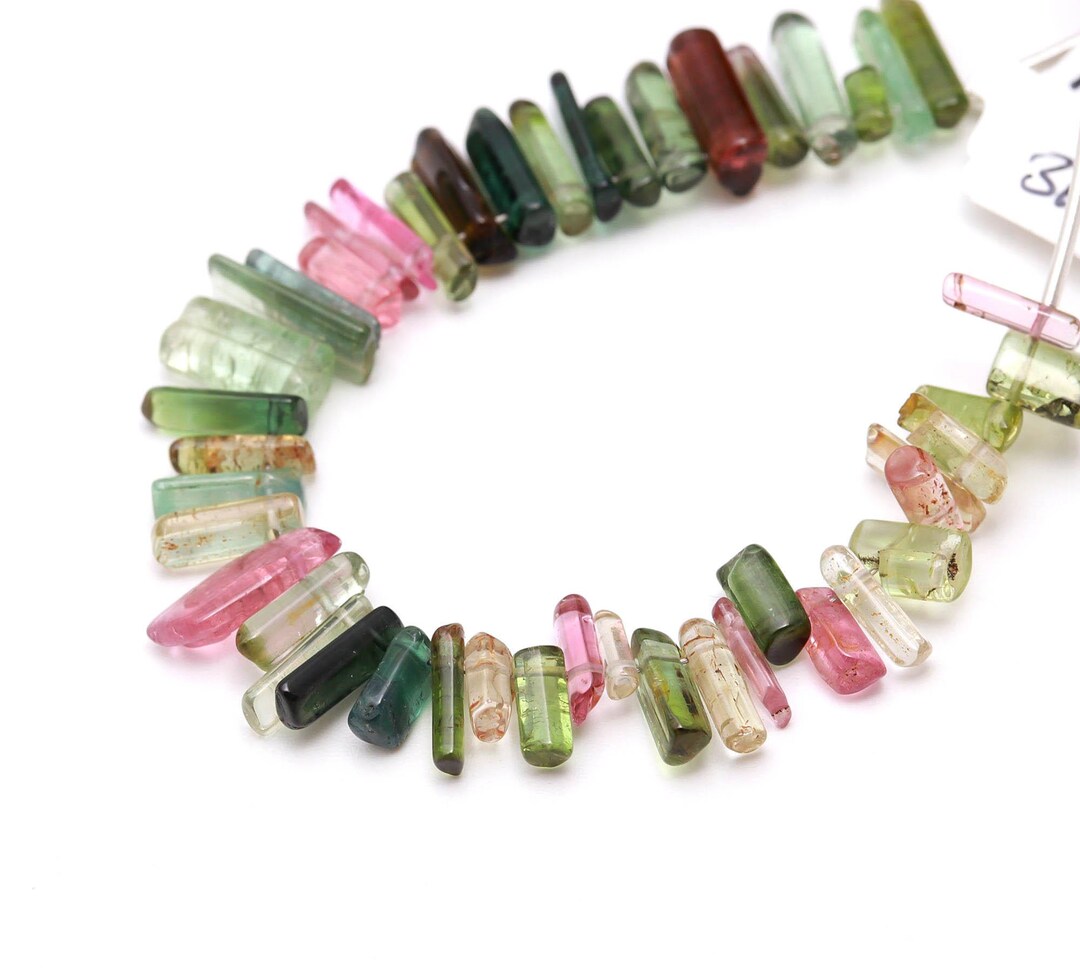 Perles Tourmaline Naturelle Facettées Forme Bourgeon Fleur - 10x7 Mm - 90 Carats