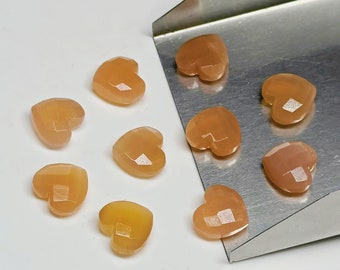 2, 3, 4, 5 st naturliga persika månsten hjärtformade fasetterade ädelstenspärlor, hjärtformade Briolette-pärlor för smycken, grossistädelstenar 8 MM