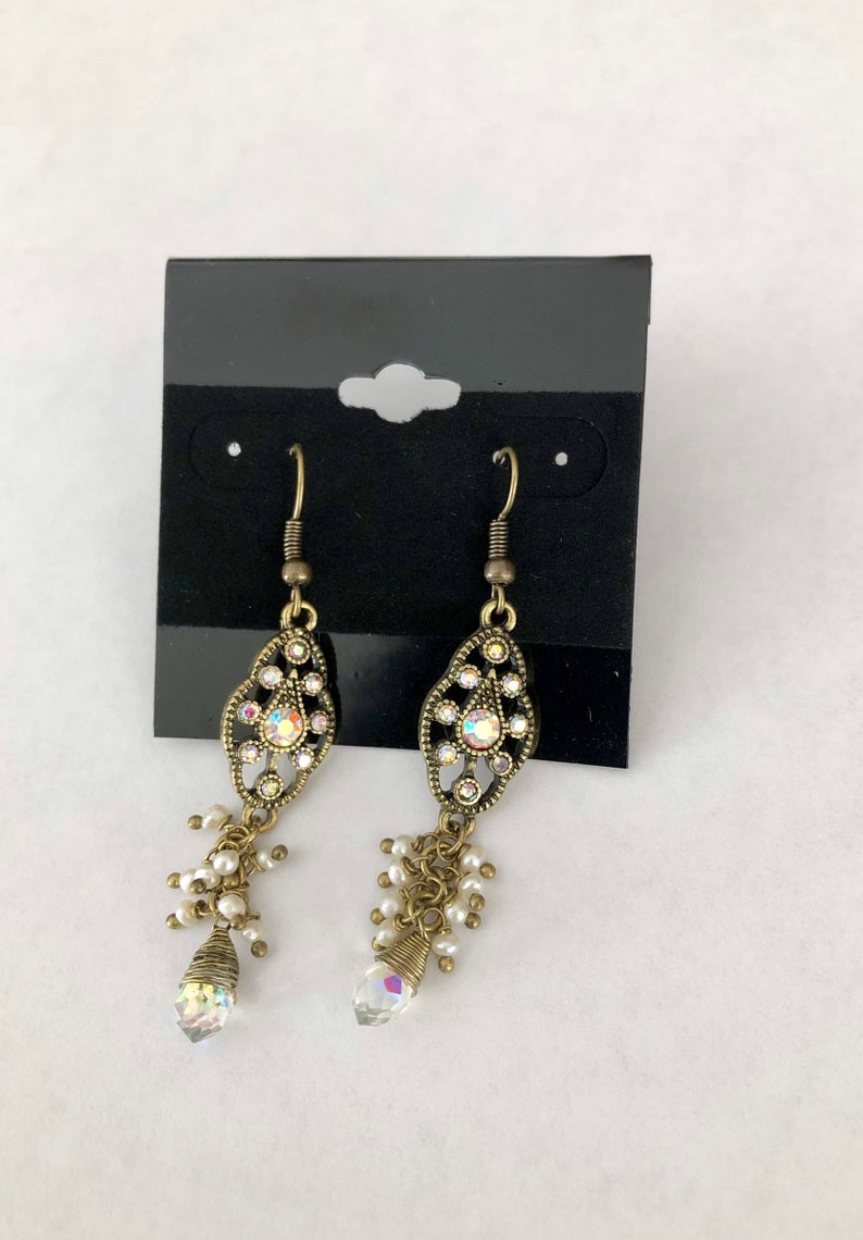 Rhinestone /& Pearl Dangle Earrings