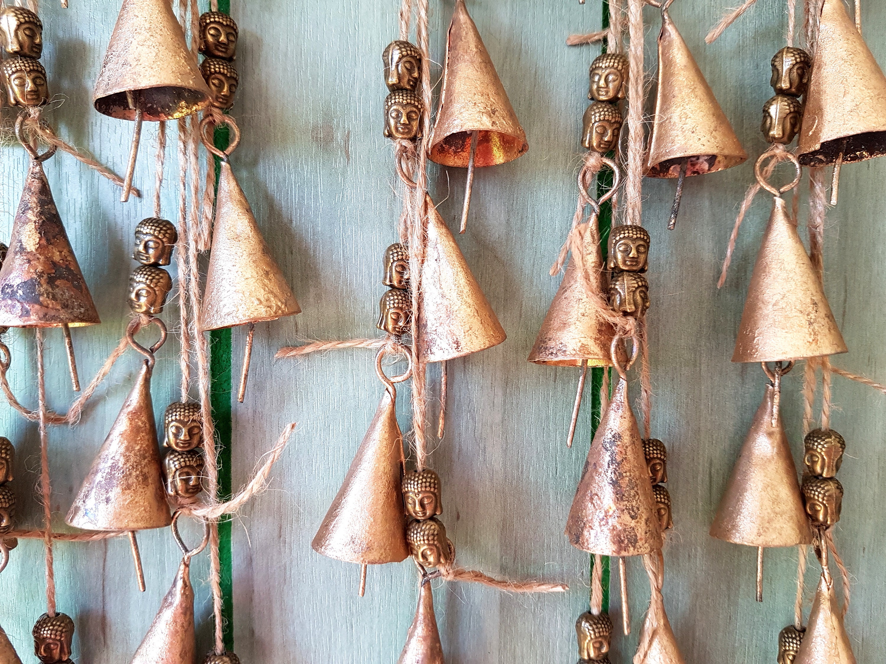 Buddha Windchime Cloches, Mobile, Cloches sur Corde, en Laiton, Art Mural de Bouddha, Vintage Rustiq