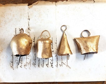 Set 4 Primitive Bells, Swiss Cow Bells, Cattle bell, brass metal bell, interior decor, Garden bell, wind chime bell, Christmas bell, Vintage