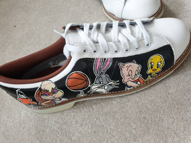 Custom painted space jam dexter bowling shoes. Only one pair Etsy