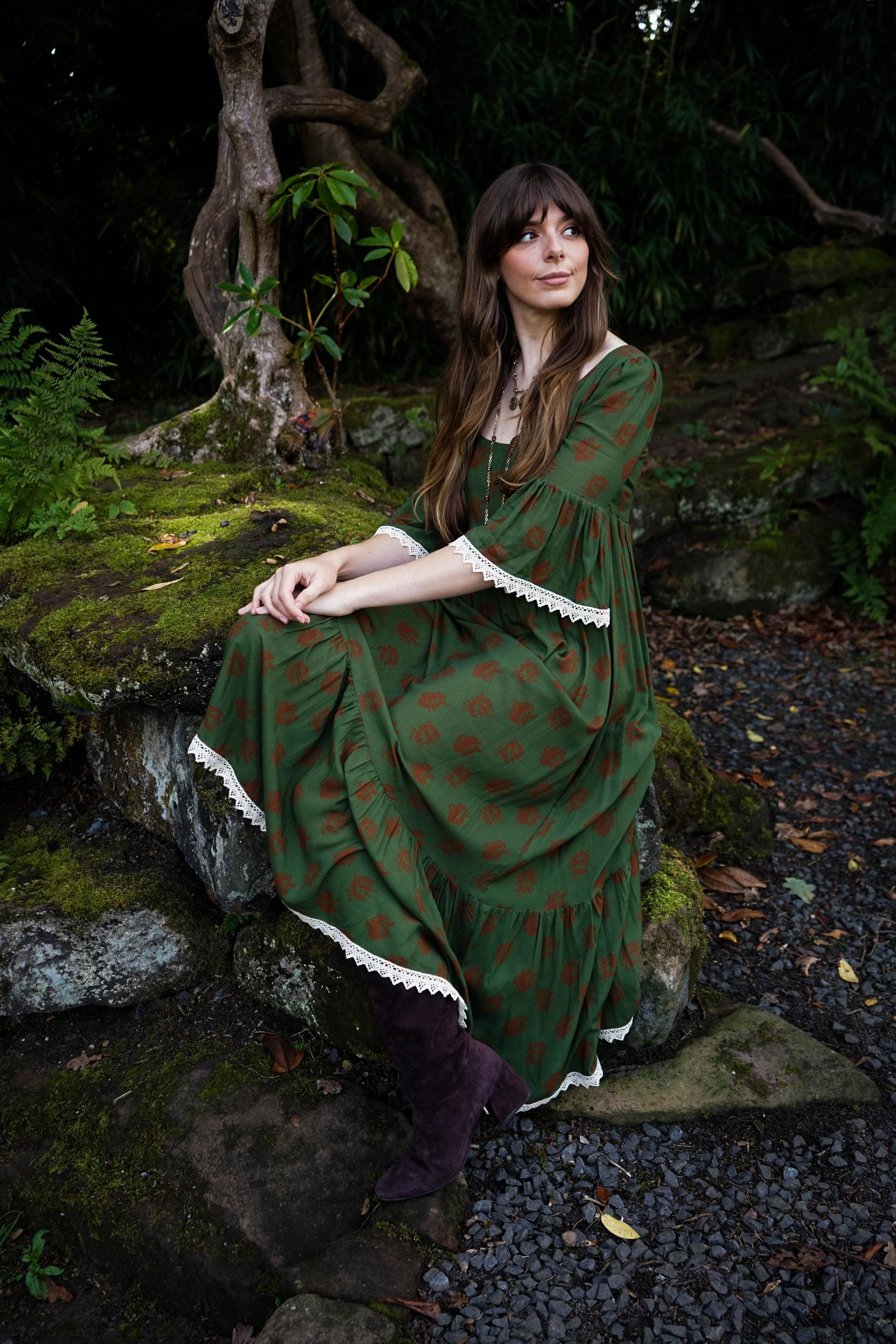 Green Folklore Dress Pattern - Etsy
