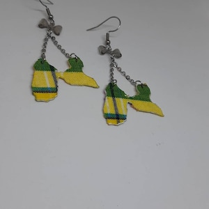 Earrings/Earrings from Guadeloupe in madras fabric.971