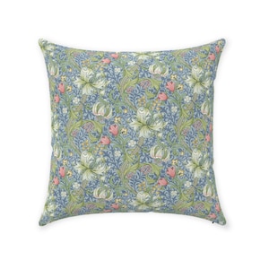 William Morris örngott | Tyg med tryck i ren bomullstvist | Vintagemönster med gyllene liljor | Blå blommönster | Dekorativ kudde