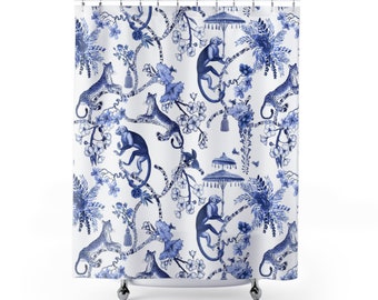 Chinoiserie Apa Djungel Duschdraperi | Blåvitt Boho Mönster | Modern Exotisk Toile de Jouy Konst | Konstnärligt Boho Badrum