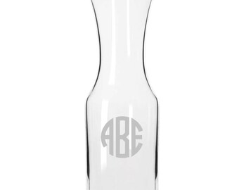 Personalized Engraved Glass Carafe - Custom Monogram for Outdoor Entertaining, Perfect Gift for Mother's Day, Housewarming, Wedding, & more