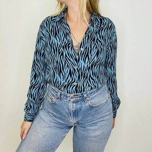 Vintage Silk Blue Tiger Blouse | Top | Y2K | 2000s | Small | Womens | Electric | Collared | Button Down