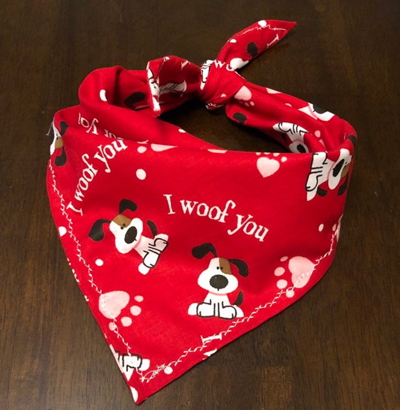 Heart Paws I Woof You FREE SHIPPING Dog Bandana Valentine/'s Day Cute Puppies