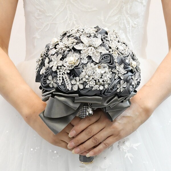 Gray Silk Roses Wedding Bride Bouquet with Luxury Silver Rhinestone Crystal Brooches Decoration