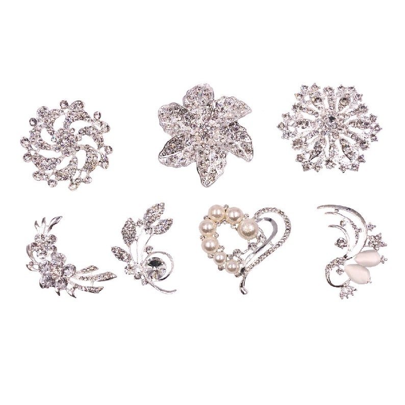 Customization Romantic Bride Wedding Holding Brooch Bouquet Silk Roses with Pearls and Rhinestone Decoration