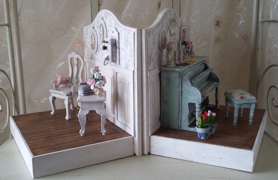 Bookends With Shabby Chic Miniature 1 12 Etsy