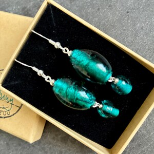 Vintage earrings, vintage bead earrings, glass bead earrings, jade green, handmade earrings, vintage style, upcycled vintage earrings