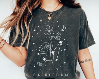 Capricorn Zodiac Shirt | Comfort Colors Tshirt | Capricorn Botanical Constellation Shirt | Capricorn Birth Flower Shirt | Birthday Gift