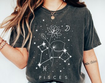 Pisces Zodiac Shirt | Comfort Colors Tshirt | Pisces Botanical Constellation Shirt | Pisces Birth Flower Shirt | Pisces Birthday Gift