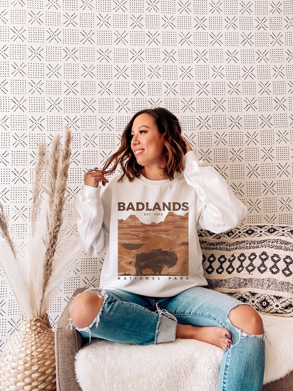 Badlands National Park Sweatshirt | National Park Sweater | Camping Gift | Badlands Sweatshirt | Camping Sweatshirt | National Park Shirt