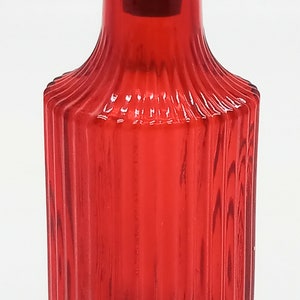 Red Colored Ribbed Glass Vase Vintage Style Collectible Bottle H = 5.5 ...