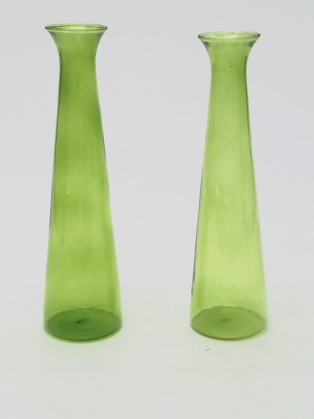 Mini Bud Vases Evo Set of Two Light Green Colored / Decorative Vases H