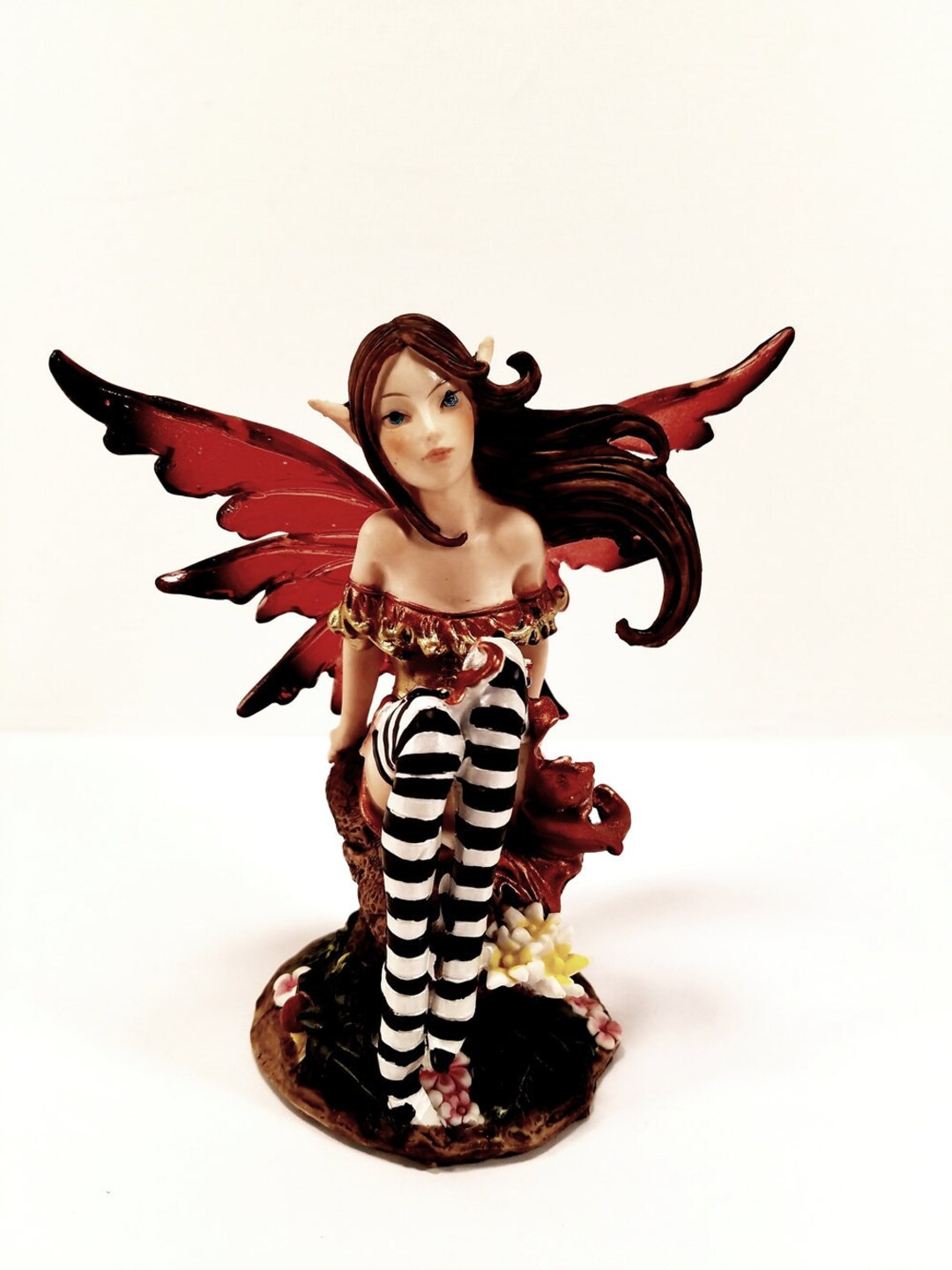 ⍋˒˒Forest fairy ☽⋆゜ Green Forest Fairy Pixie Sitting on Mushroom 8 Inches - Etsy
