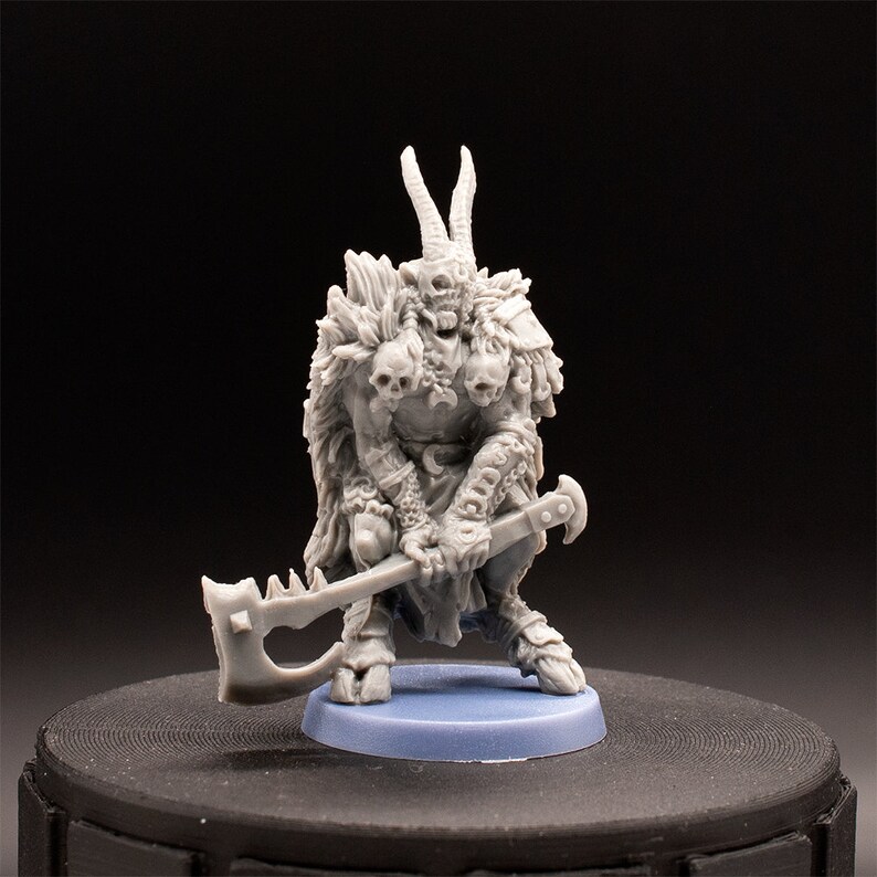 Demon Lord D/&D Bul/'Gar Unpainted Miniature Baphomet Warrior Hate