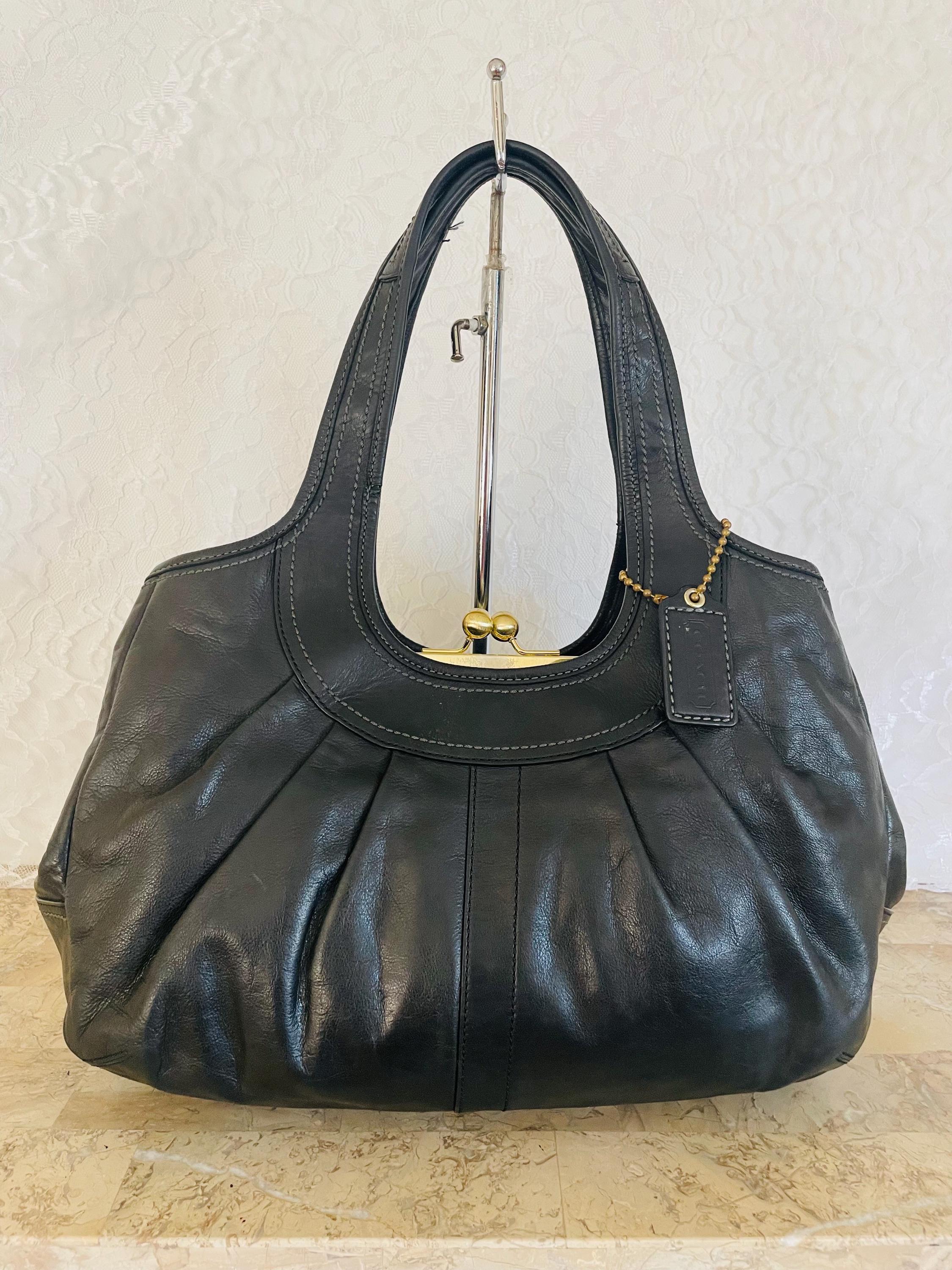 美品　Vintage Coach Ergo Shoulder Bag Black Vintage Coach Ergo Mini Zip Black leather shoulder bag 9020