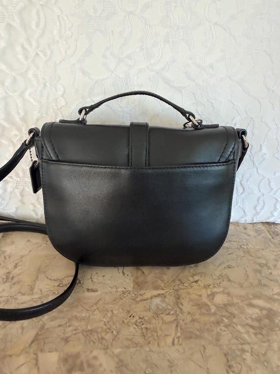 Vintage Y2K Coach black belted Leather small Shoulder… - Gem