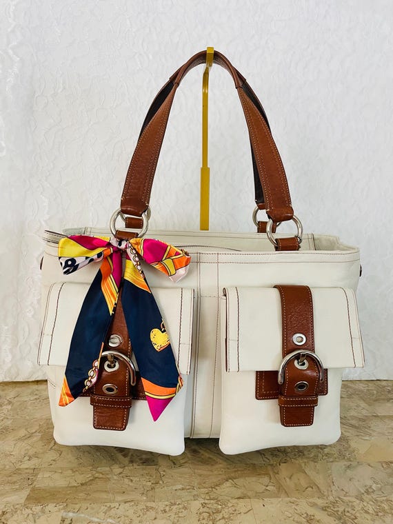 COACH ボディバッグ ブラウン ホワイト Coach LARGE F06468 White/brown Leather Soho Double Front Pocket